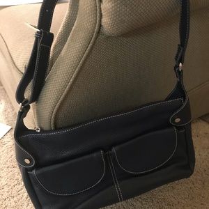 MAXX of New York signature bag. Navy. Leather. NEW
